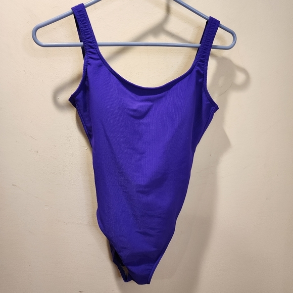 LE COVE Purple One Piece Vintage Swimmer Fits M - Picture 1 of 12